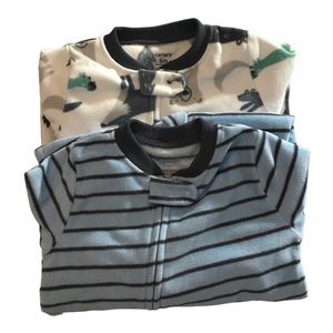 Carter’s Fleece One Piece Footies. 2 pack size 6months.